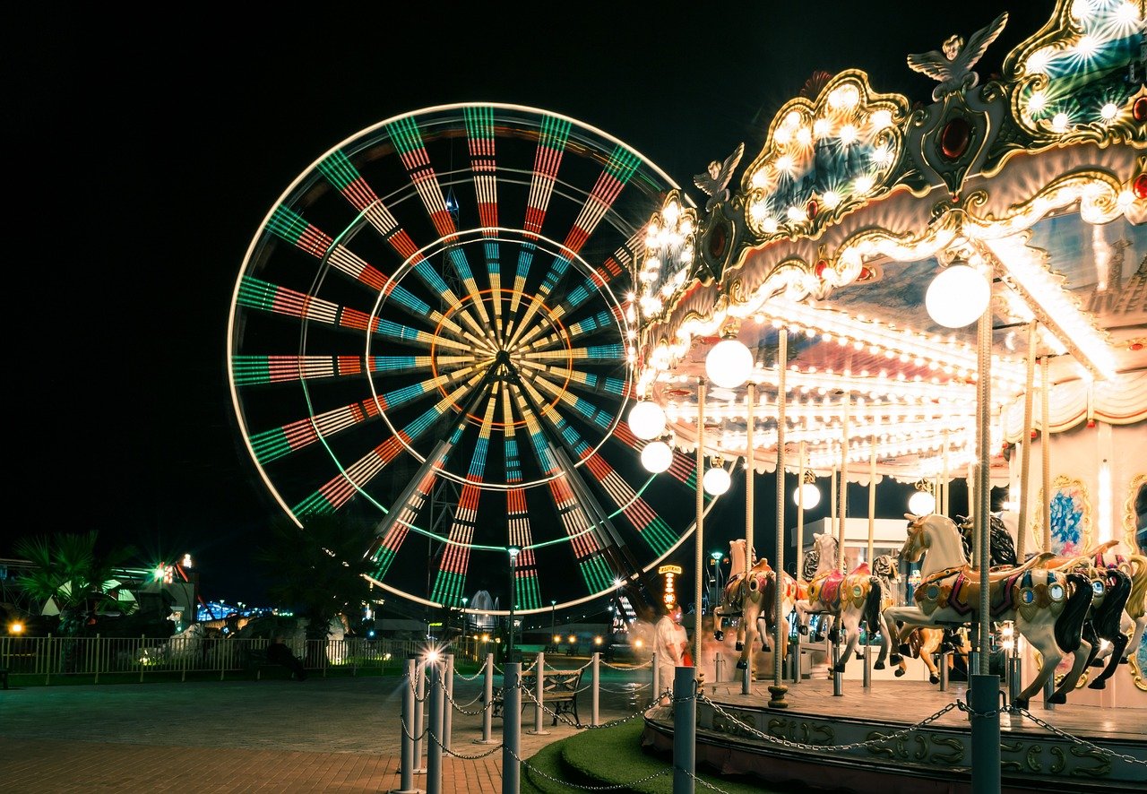 carnival-1492099_1280