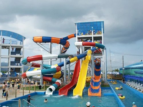 deep-dive-water-slide-500x500