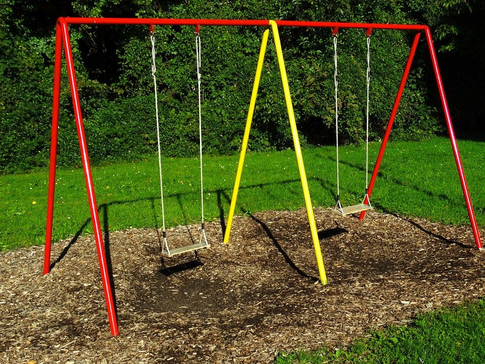 swing-493710_960_720